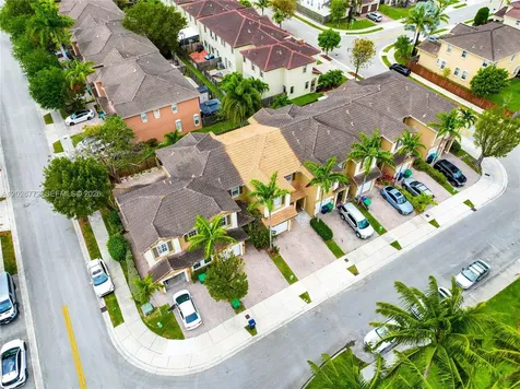 11866 SW 152nd Place Miami FL 33196