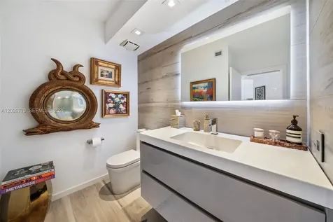 1330 West Avenue Miami Beach FL 33139