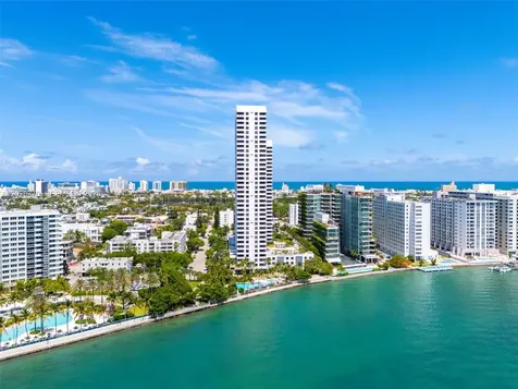 1330 West Avenue Miami Beach FL 33139