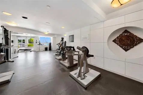 1330 West Avenue Miami Beach FL 33139