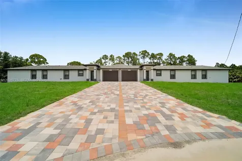 4986 Fairway Court Lehigh Acres FL 33171