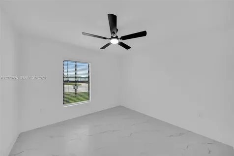 4986 Fairway Court Lehigh Acres FL 33171
