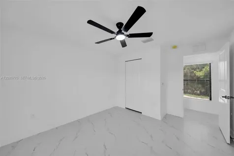 4986 Fairway Court Lehigh Acres FL 33171