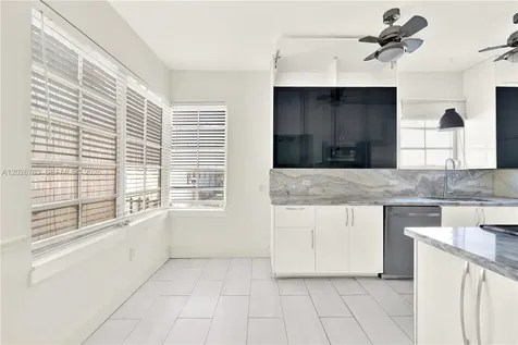 610 8th Street Miami Beach FL 33139