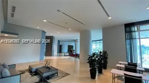 300 S Biscayne Boulevard Miami FL 33131