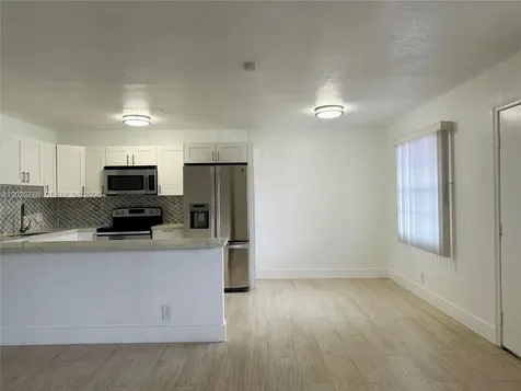 850 SW 133rd Terrace Pembroke Pines FL 33027