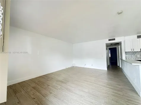 850 SW 133rd Terrace Pembroke Pines FL 33027