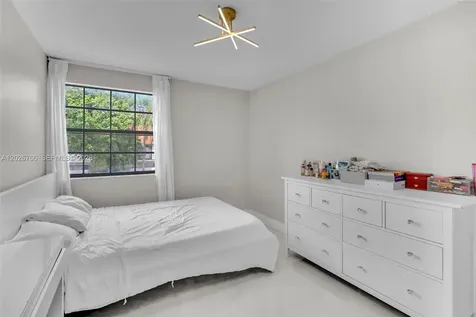 3571 Magellan Circle Aventura FL 33180