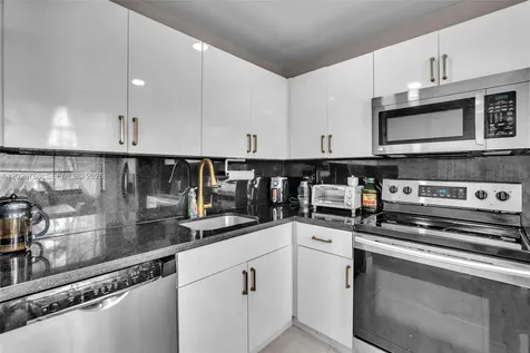 3571 Magellan Circle Aventura FL 33180