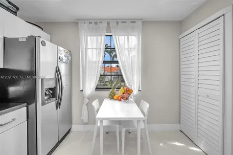 3571 Magellan Circle Aventura FL 33180
