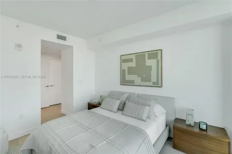 9221 E Bay Harbor Drive Bay Harbor Islands FL 33154