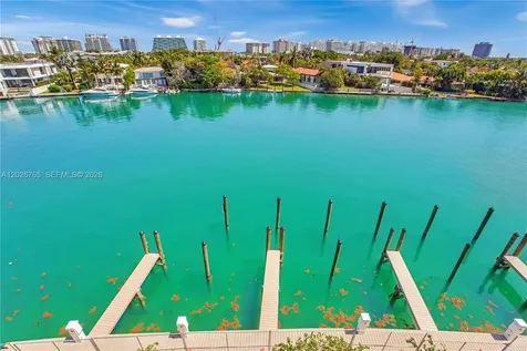 9221 E Bay Harbor Drive Bay Harbor Islands FL 33154