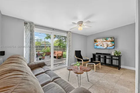 1060 NW 44 Oakland Park FL 33309