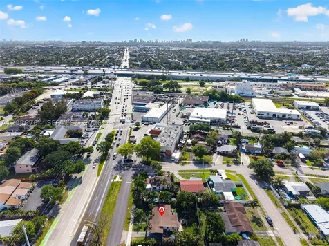1060 NW 44 Oakland Park FL 33309