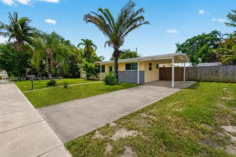1060 NW 44 Oakland Park FL 33309