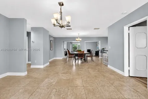 1060 NW 44 Oakland Park FL 33309