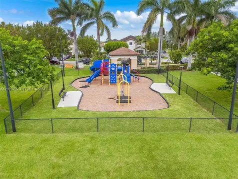 11865 SW 252nd Terrace Homestead FL 33032