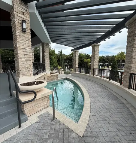 8960 NW 97th Avenue Doral FL 33178