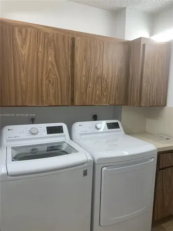 1705 Whitehall Drive Davie FL 33324
