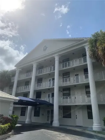 1705 Whitehall Drive Davie FL 33324