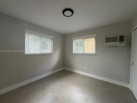1844 NW 19th Street Miami FL 33125