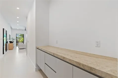 1319 NE 13th Avenue Fort Lauderdale FL 33304