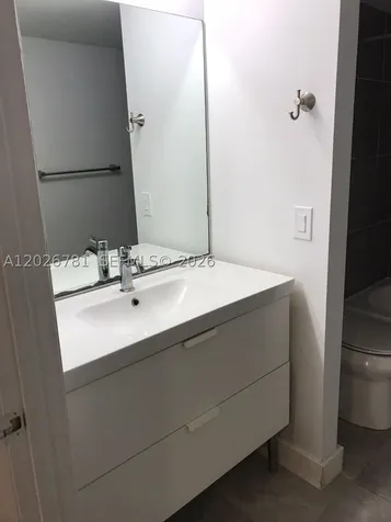 462 NE 210th Cir Terrace Miami FL 33179