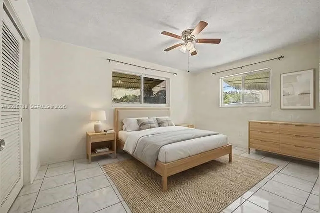 2000 N 58th Avenue Hollywood FL 33021