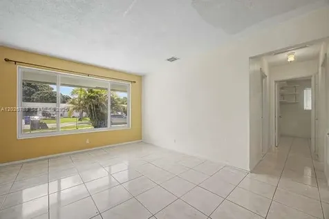 2000 N 58th Avenue Hollywood FL 33021