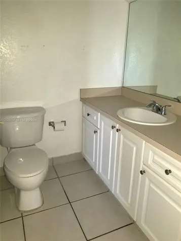 4812 Washington Street Hollywood FL 33021