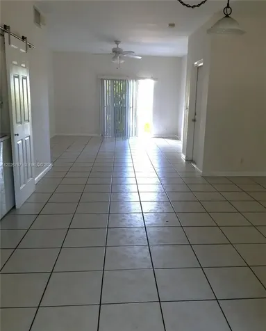 4812 Washington Street Hollywood FL 33021