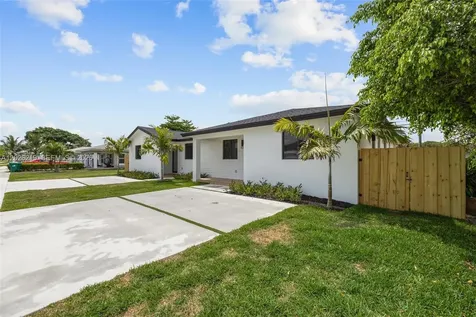 11088 SW 219 Street Goulds FL 33170