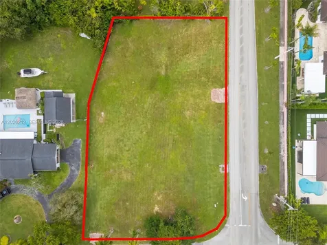 13600 SW 107th Avenue Miami FL 33176