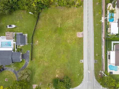 13600 SW 107th Avenue Miami FL 33176