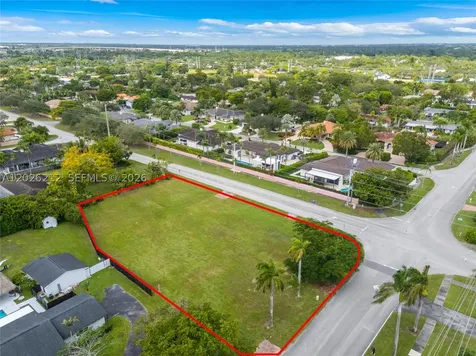 13600 SW 107th Avenue Miami FL 33176