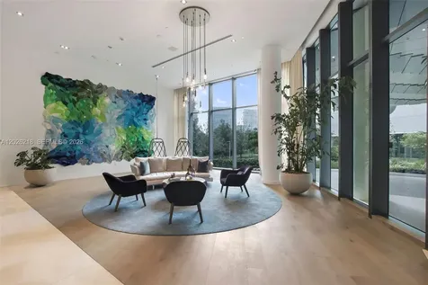 650 NE 32nd Street Miami FL 33137