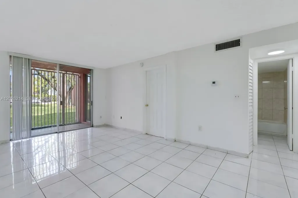 19729 SW 114th Avenue Miami FL 33157