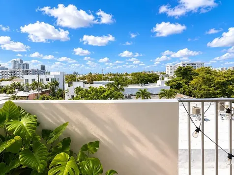 910 Jefferson Avenue Miami Beach FL 33139