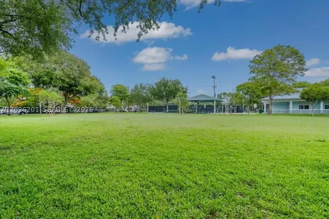 2257 SW 11th Street Miami FL 33135