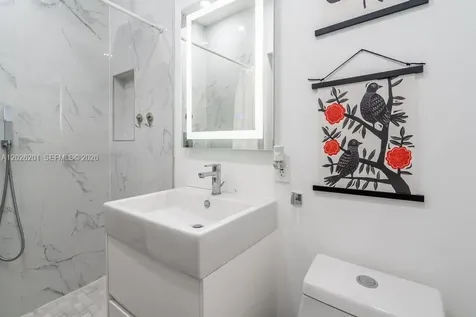 2257 SW 11th Street Miami FL 33135