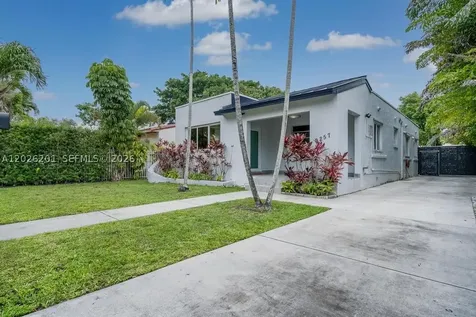 2257 SW 11th Street Miami FL 33135