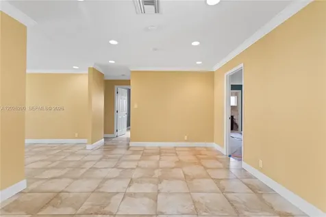 5160 SW 18th Court Plantation FL 33317