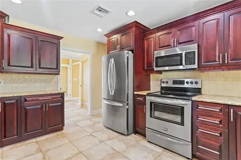 5160 SW 18th Court Plantation FL 33317