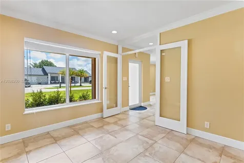 5160 SW 18th Court Plantation FL 33317