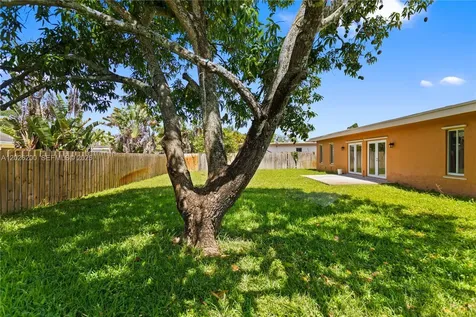 5160 SW 18th Court Plantation FL 33317