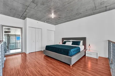 690 SW 1st Court Miami FL 33130