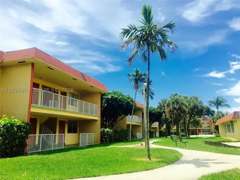 850 E Commercial Boulevard Oakland Park FL 33334