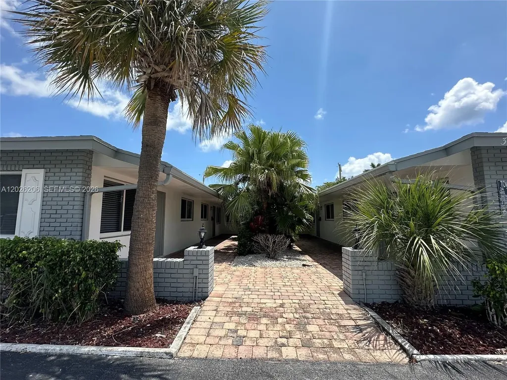 3720 NE 22nd Avenue Lighthouse Point FL 33064
