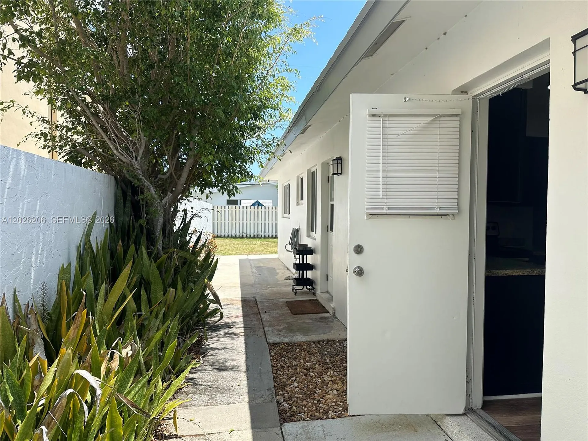 3720 NE 22nd Avenue Lighthouse Point FL 33064
