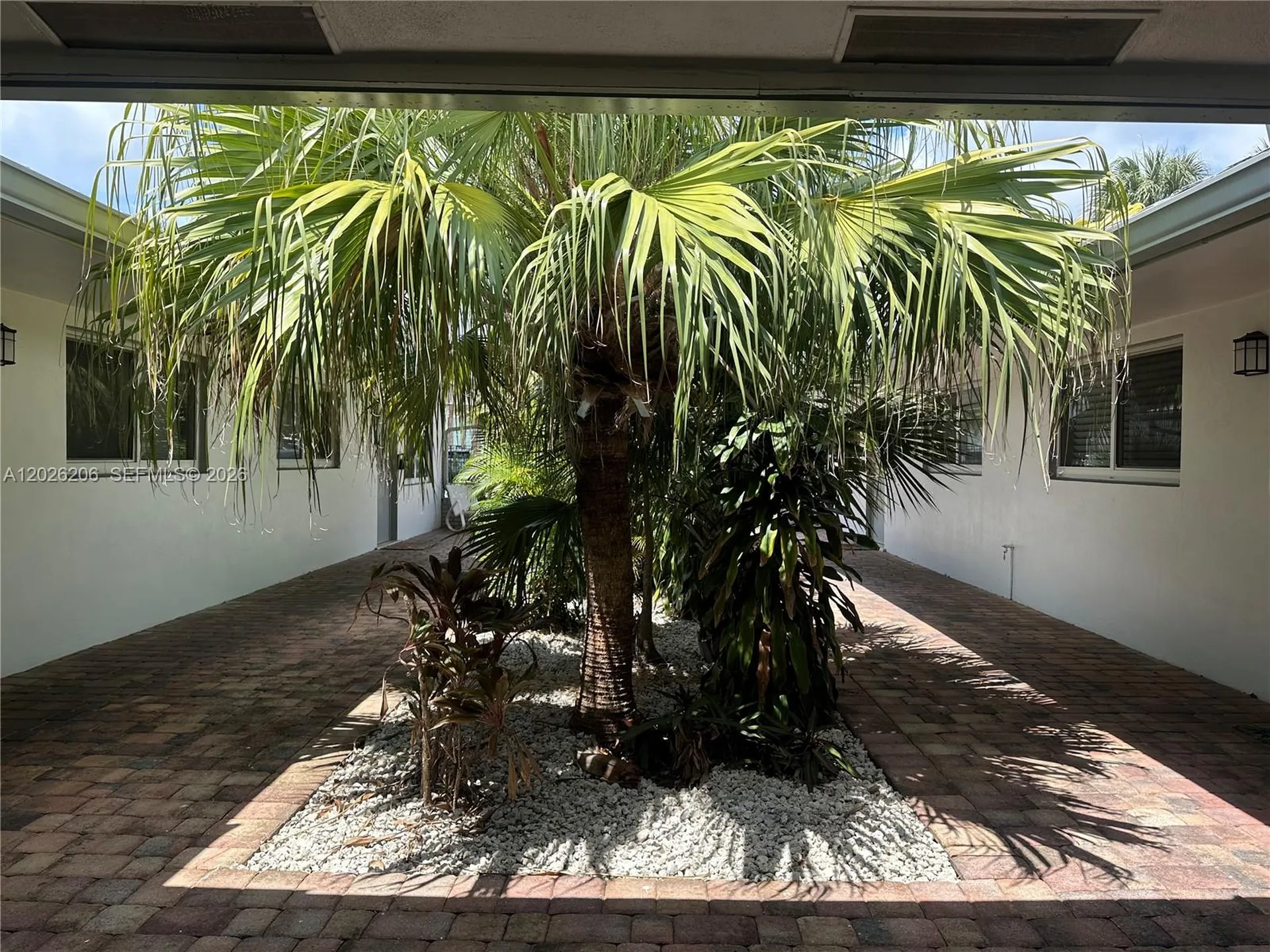 3720 NE 22nd Avenue Lighthouse Point FL 33064
